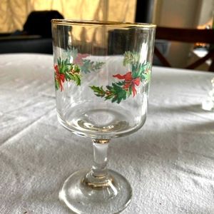 Phaltzgraff Heritage Stemmed 6 oz. Wine Glasses
